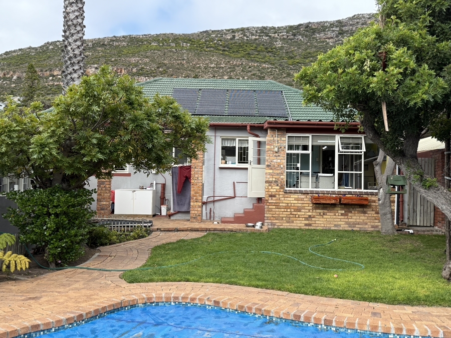 3 Bedroom Property for Sale in Fish Hoek Western Cape